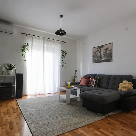 Mocire Apartment *